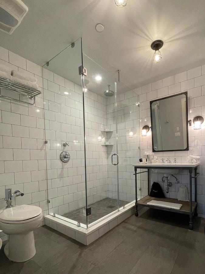Fathoms Hotel & Marina Port Washington Екстер'єр фото